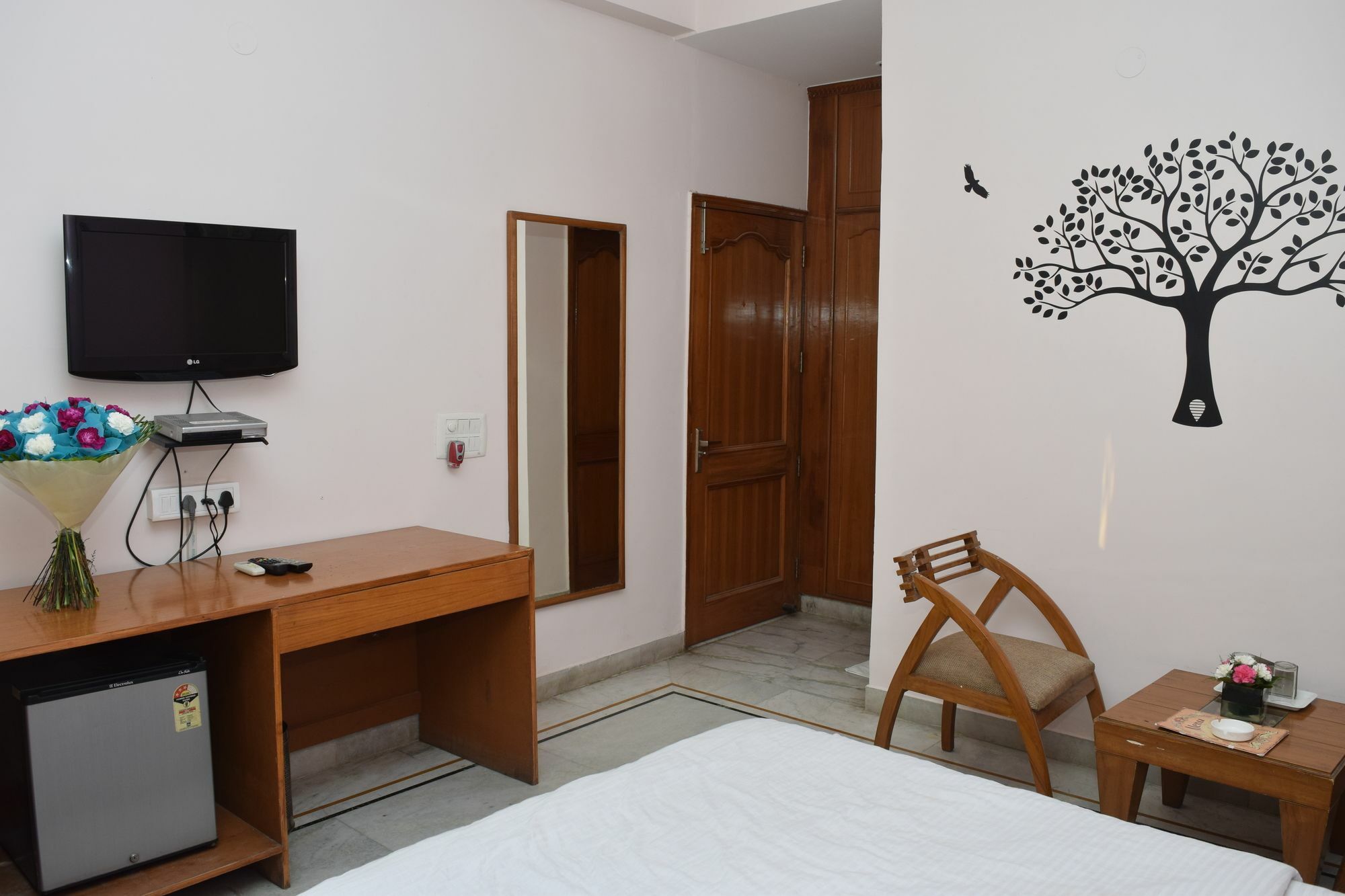 Guest house The Residencia Gurgaon