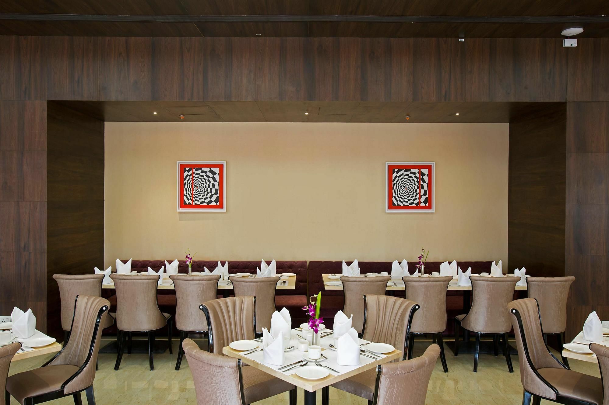 Golden Inde Hotel 4*