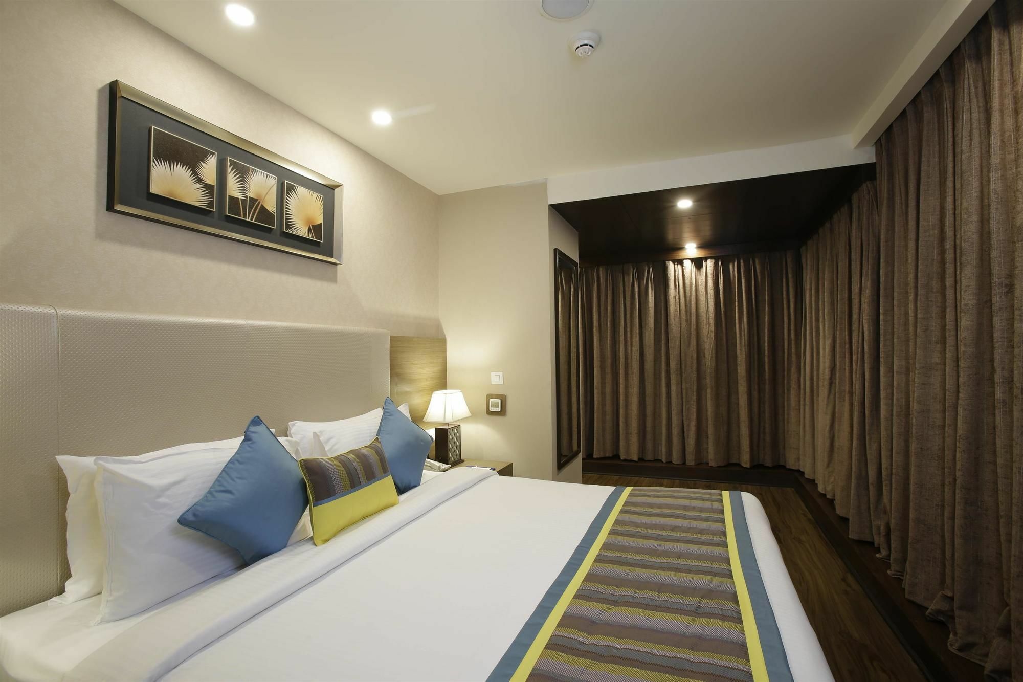 Golden Inde 4* Gurgaon