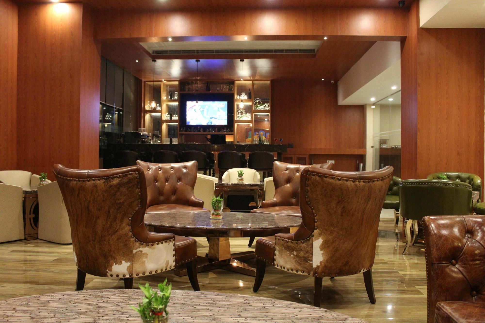 Golden Inde 4*