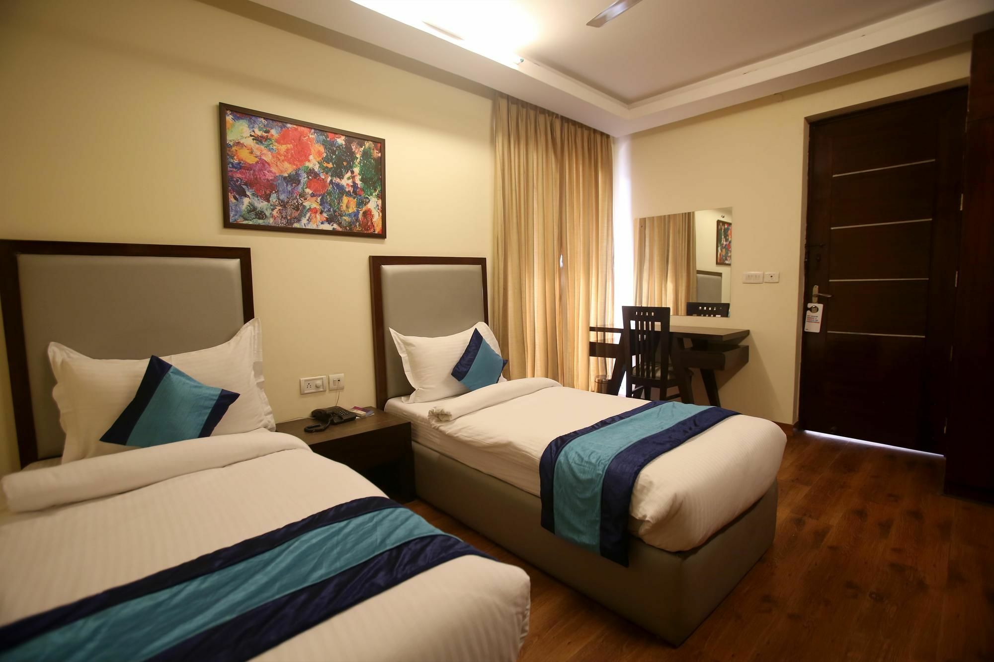 Hotel Mint Moulsari Gurgaon