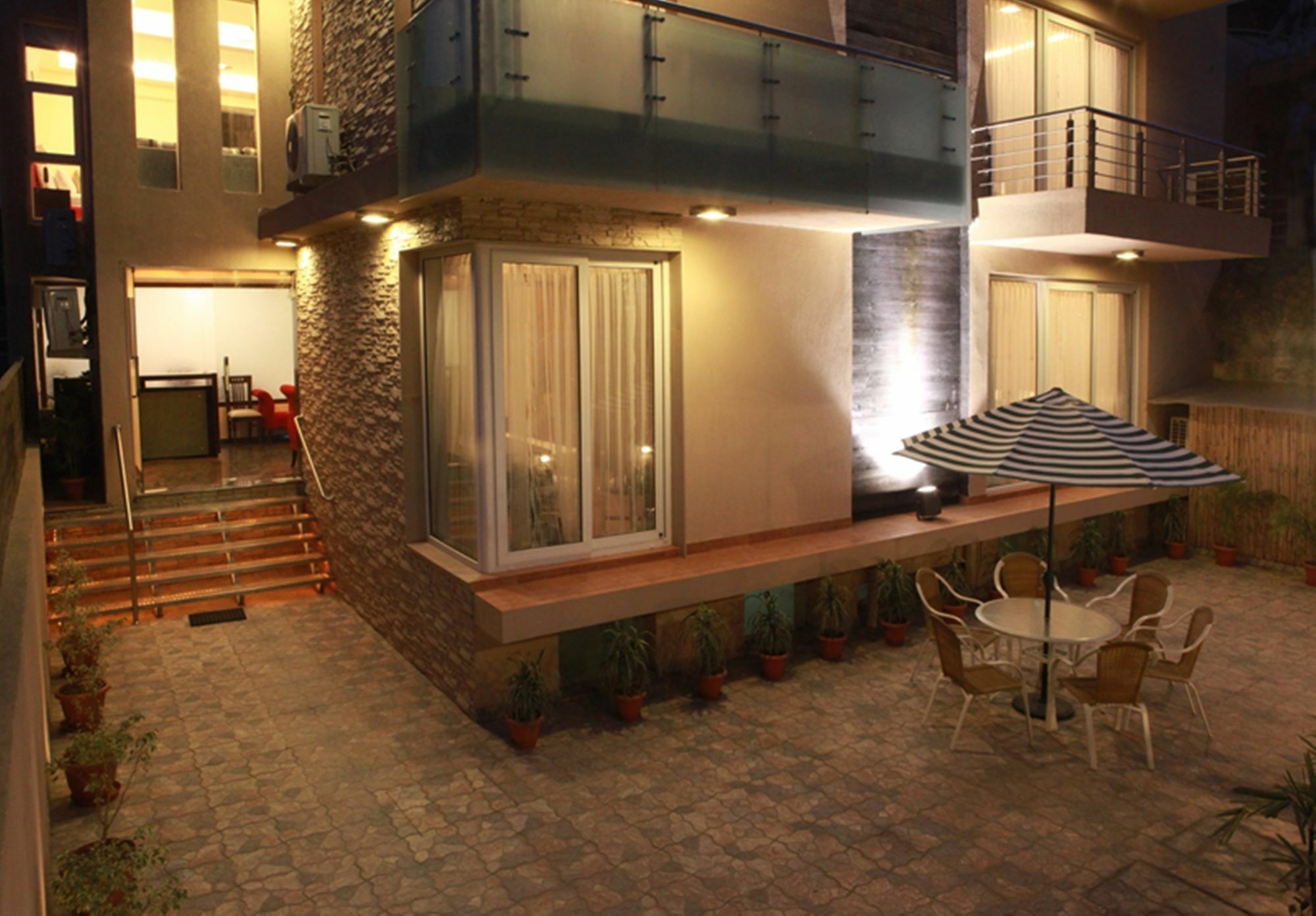 Mint Moulsari Hotel Gurgaon