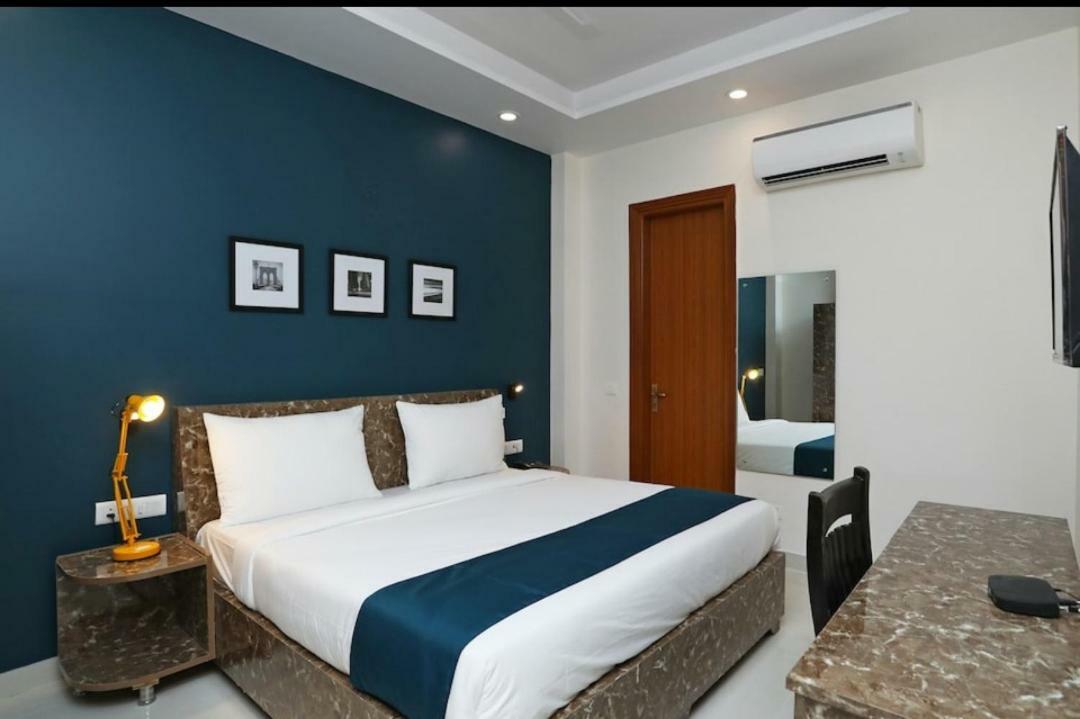 Galaxy 3* Gurgaon