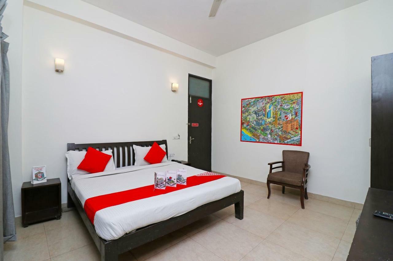 Oyo 9012 Dream View Hotel 3*