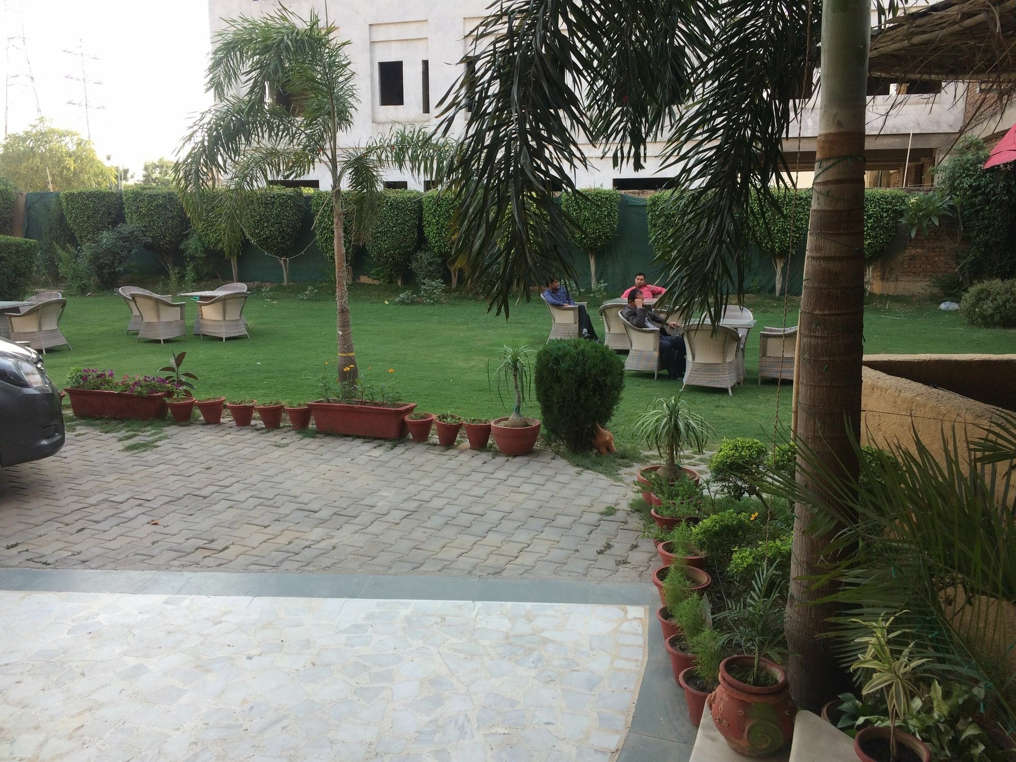 Hotel D's Mezbaan 2*