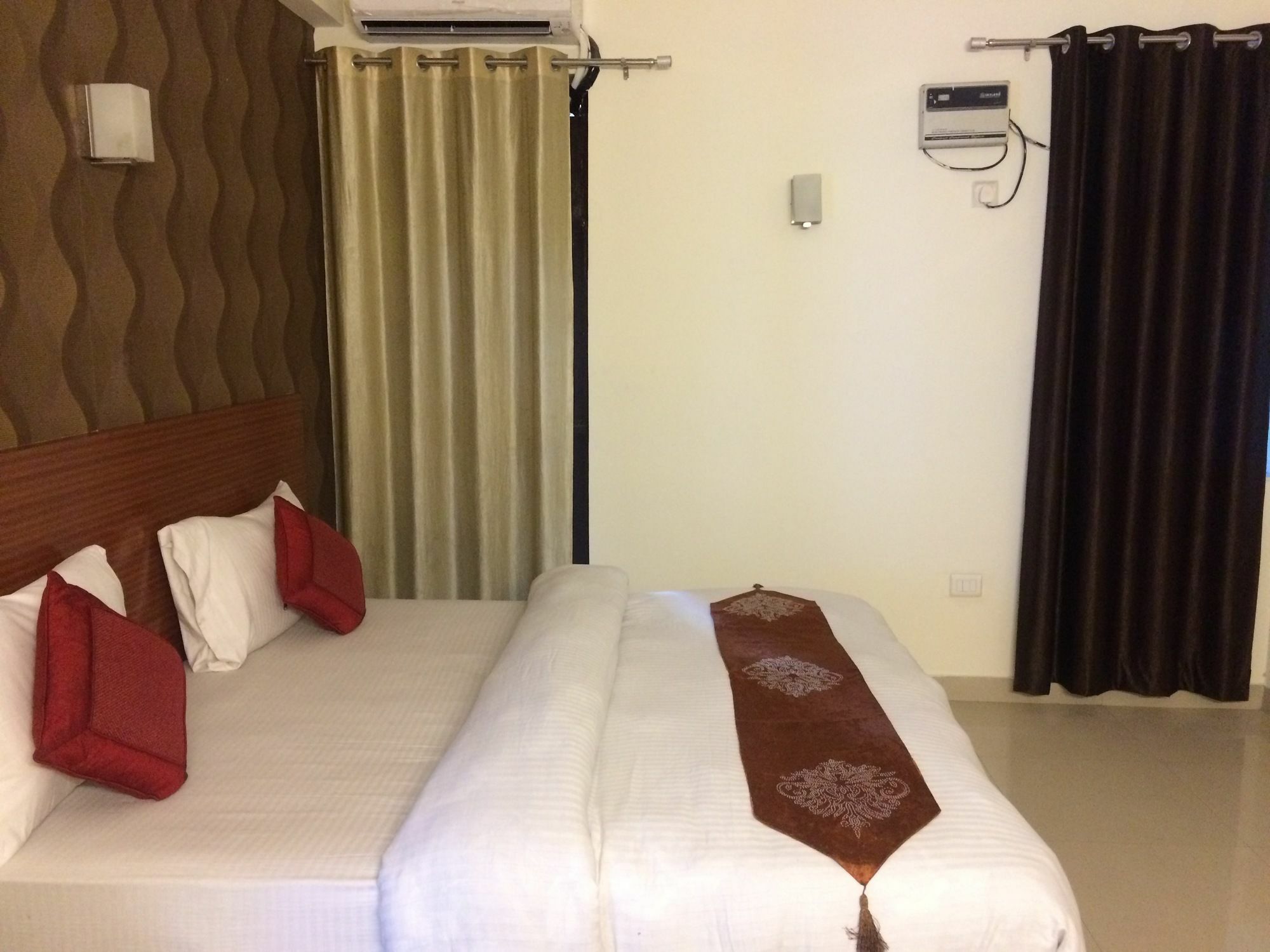 Hotel D's Mezbaan