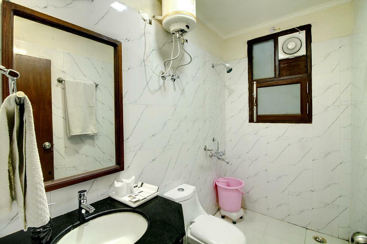 Staayz Premium Gurgaon 3* Gurgaon
