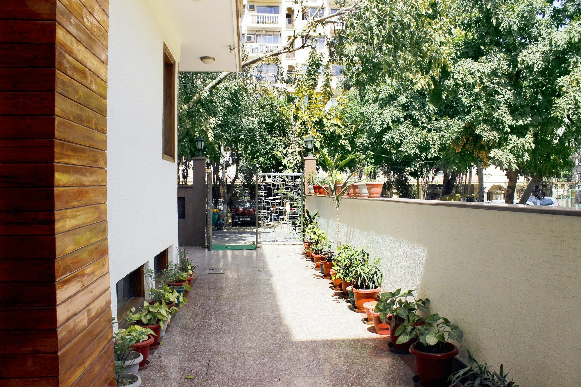 Fabhotel Rd Residency Gurgaon