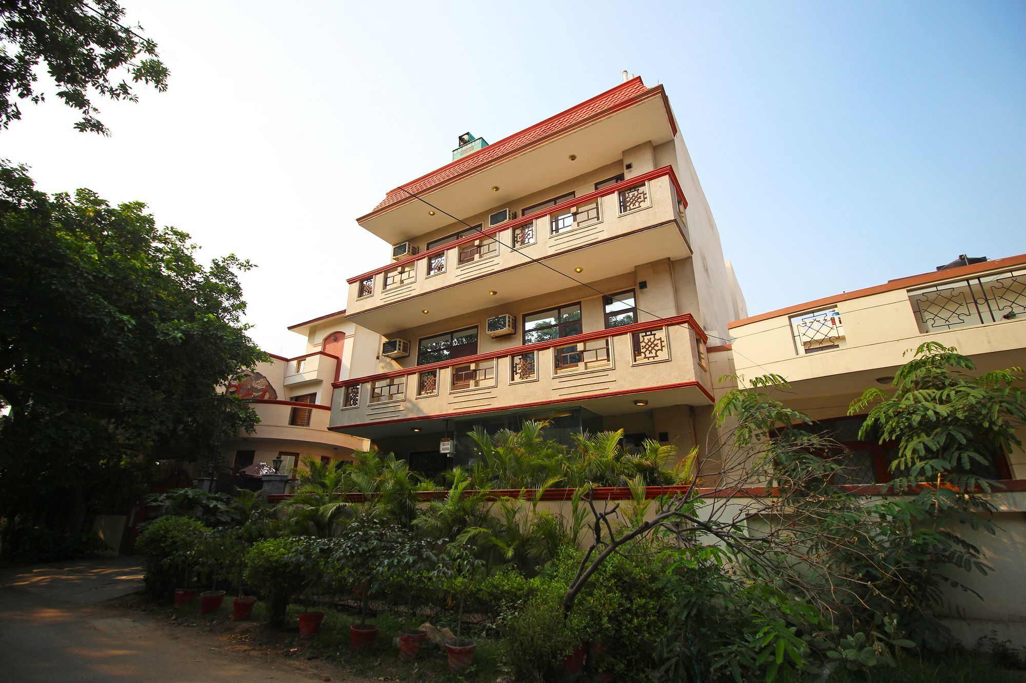 Oyo 6589 Shubhdeep Aashiyana Hotel