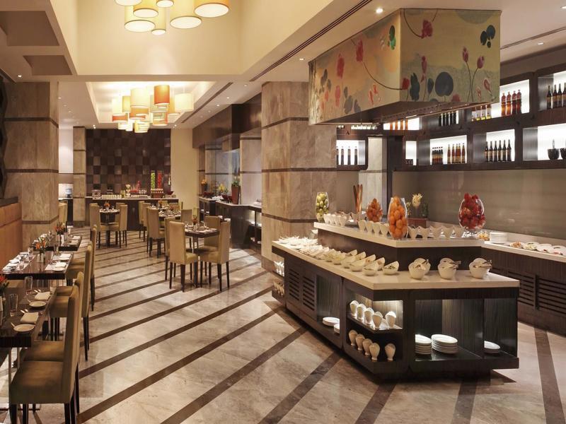 Hotel Doubletree By Hilton New Delhi Ncr 5*