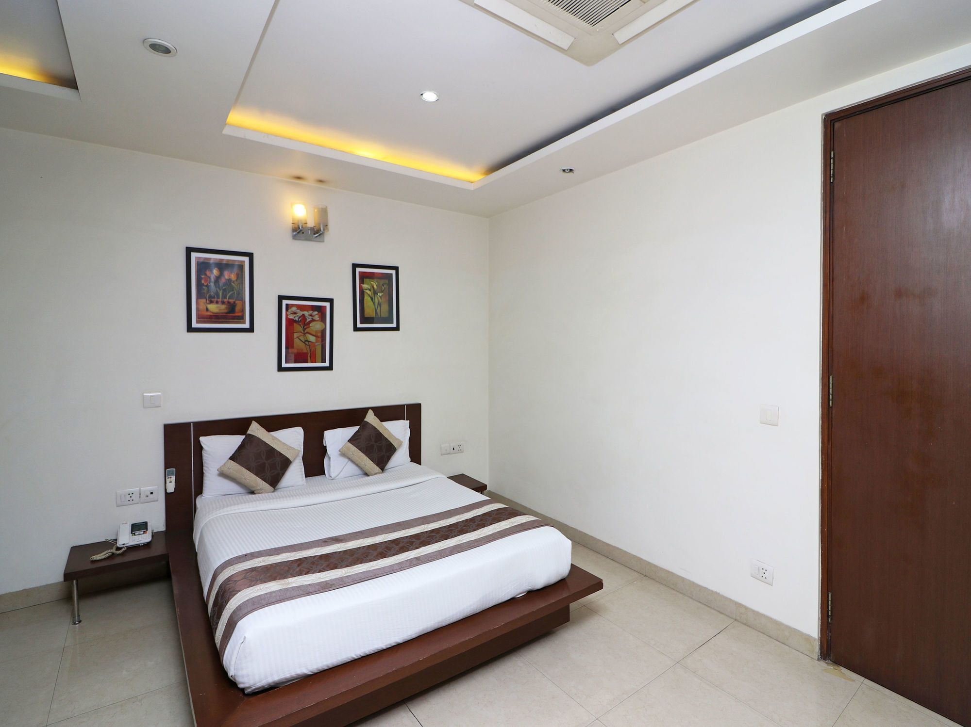 Guest house Oyo 15503 Corporate House Gurgaon