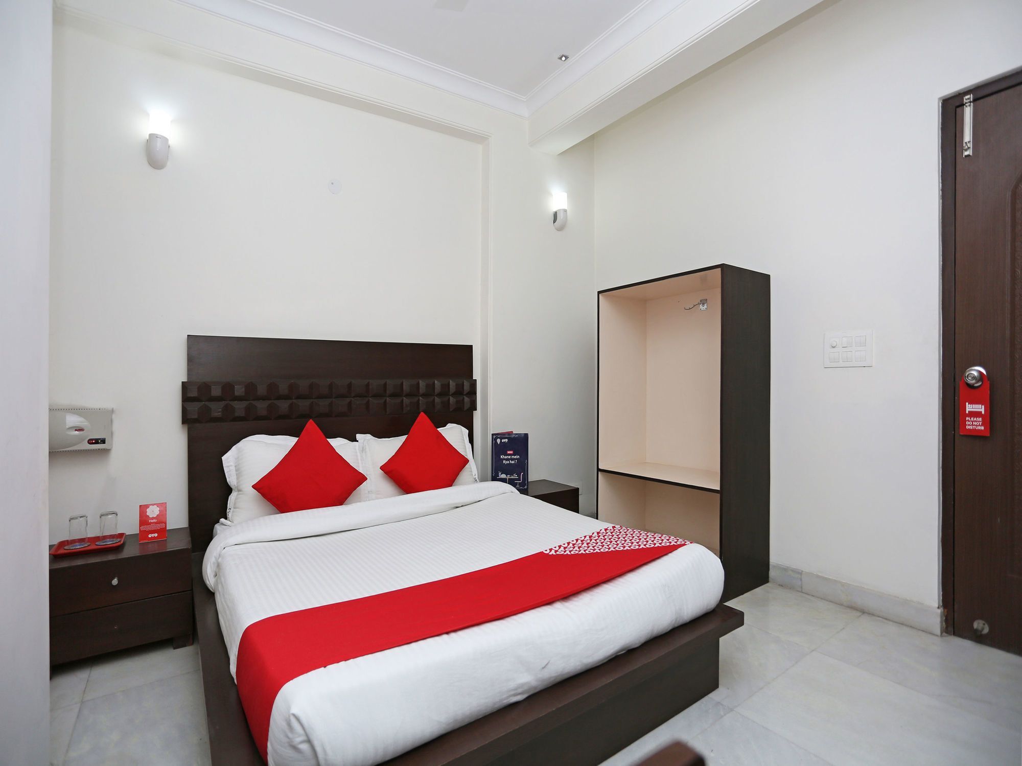 Oyo 15822 Ryan Residency 3* Gurgaon