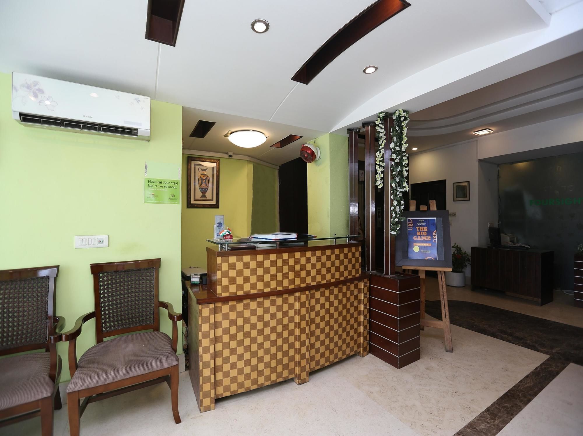 Hotel Oyo 15853 Four Sight Gurgaon
