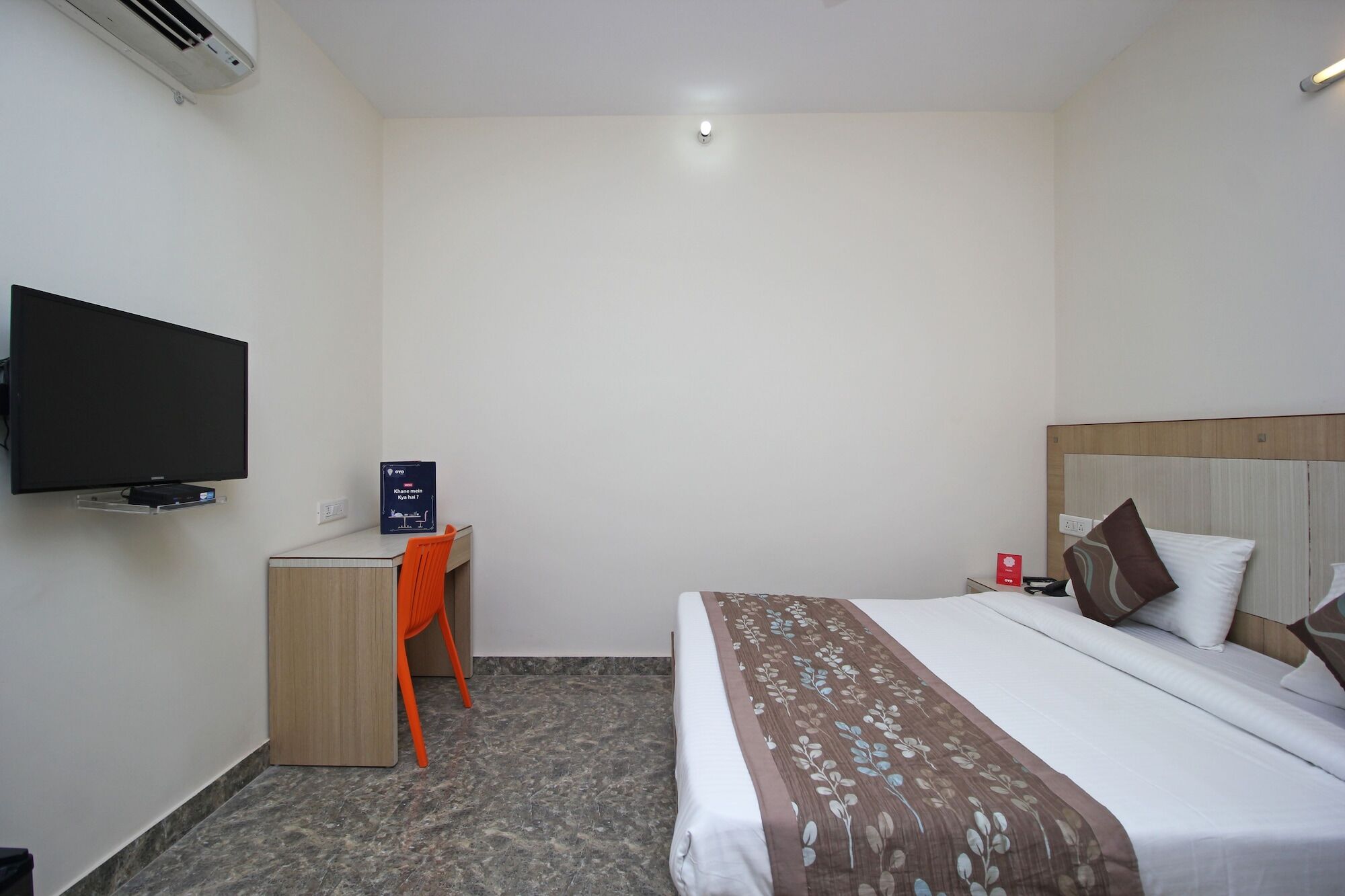 Hotel Homely Near Sector 31 Gurgaon