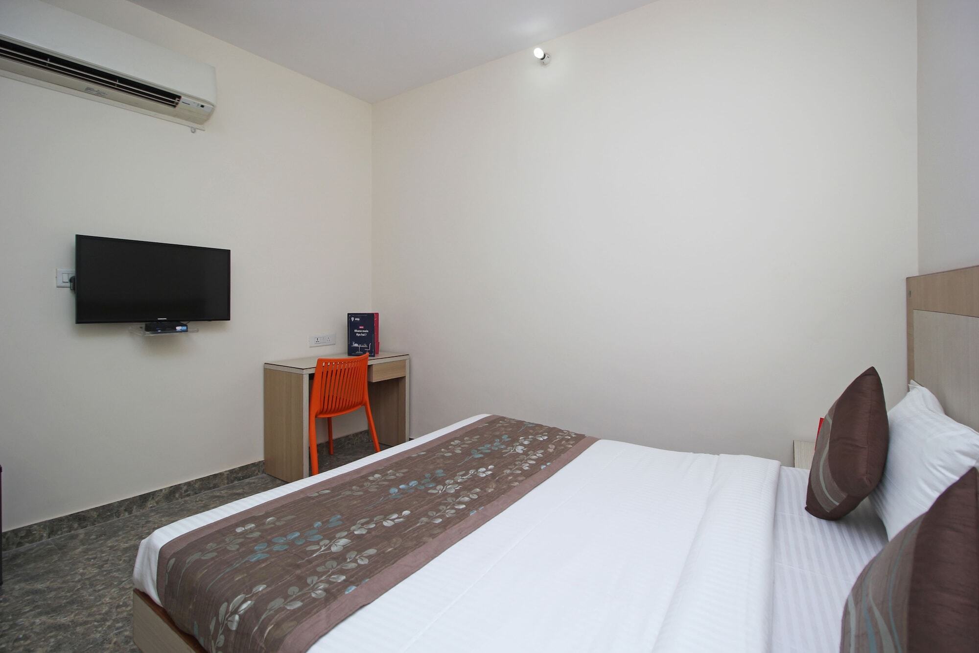 Hotel Homely Near Sector 31 2*