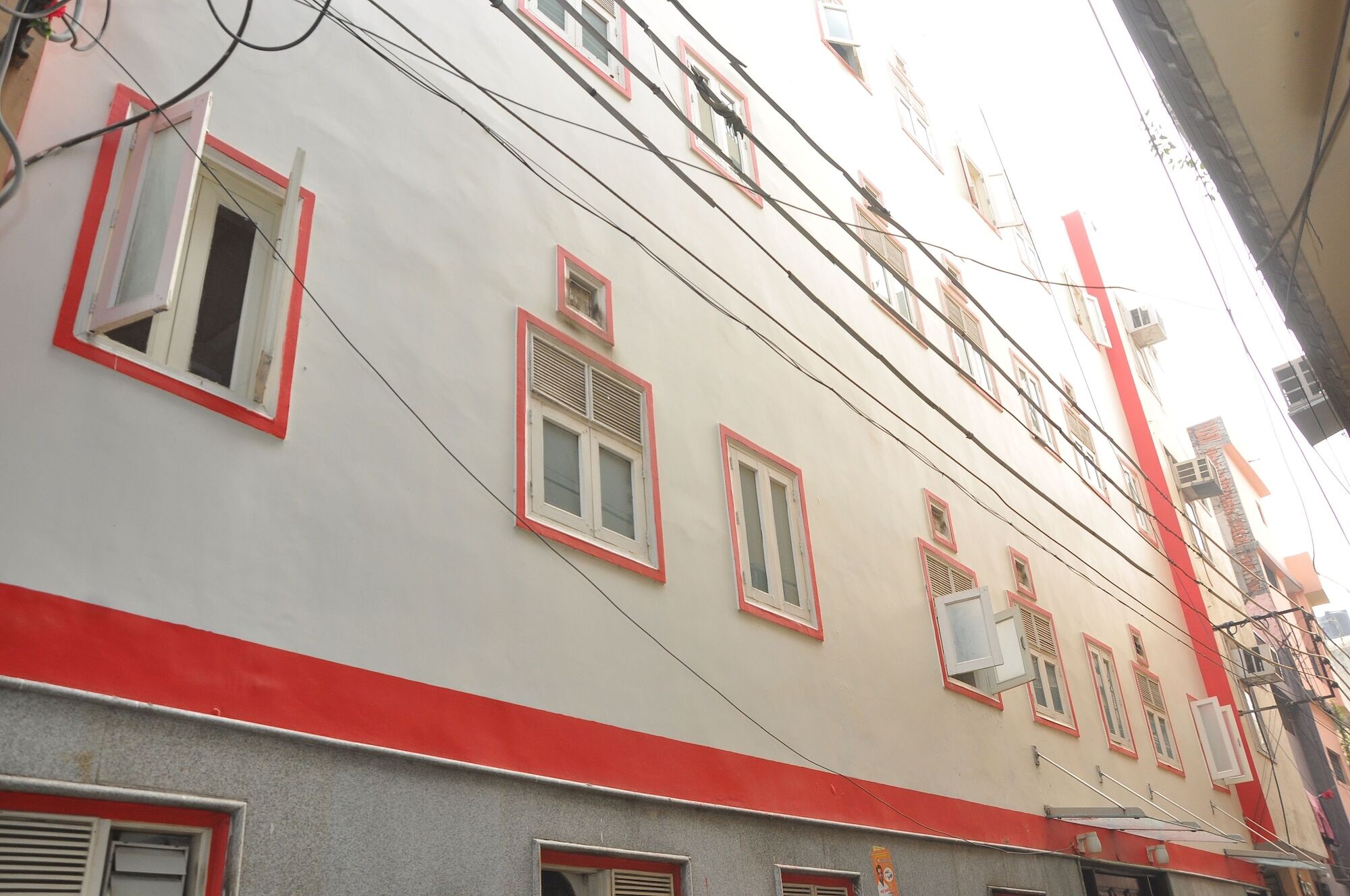 Hotel Homely Near Sector 31 2*