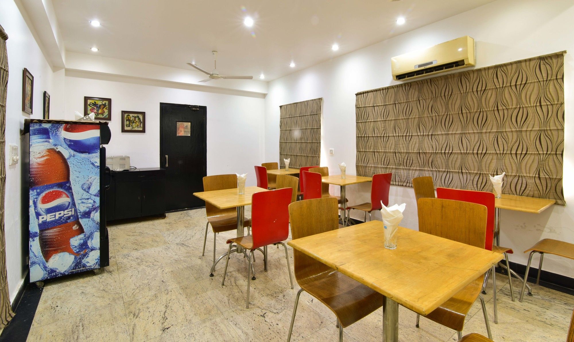 Itsy By Treebo - Aayu Residency Hotel Gurgaon