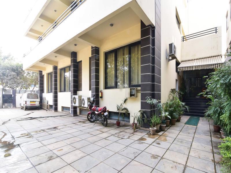 Hotel Itsy By Treebo - Aayu Residency 3*