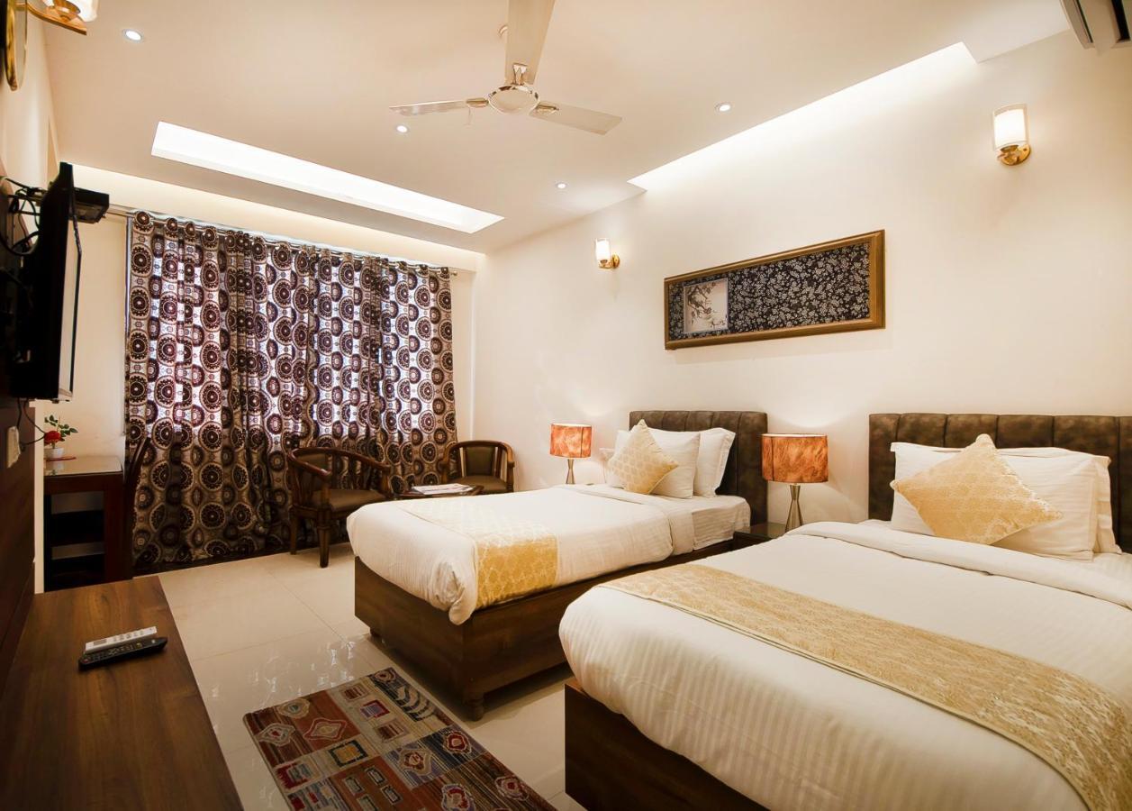Imperial Apartment Fortis * Gurgaon