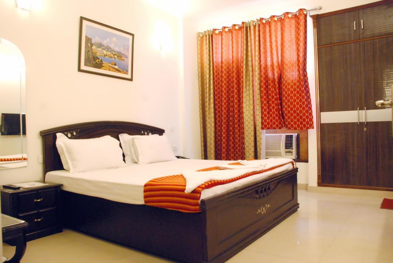 Angel Hotel Gurgaon