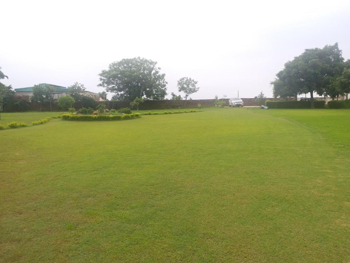 Farm stay Aravali Hill View Estate Gurgaon