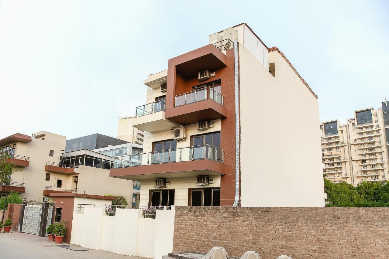 Capital O 29756 Golf View Gurgaon