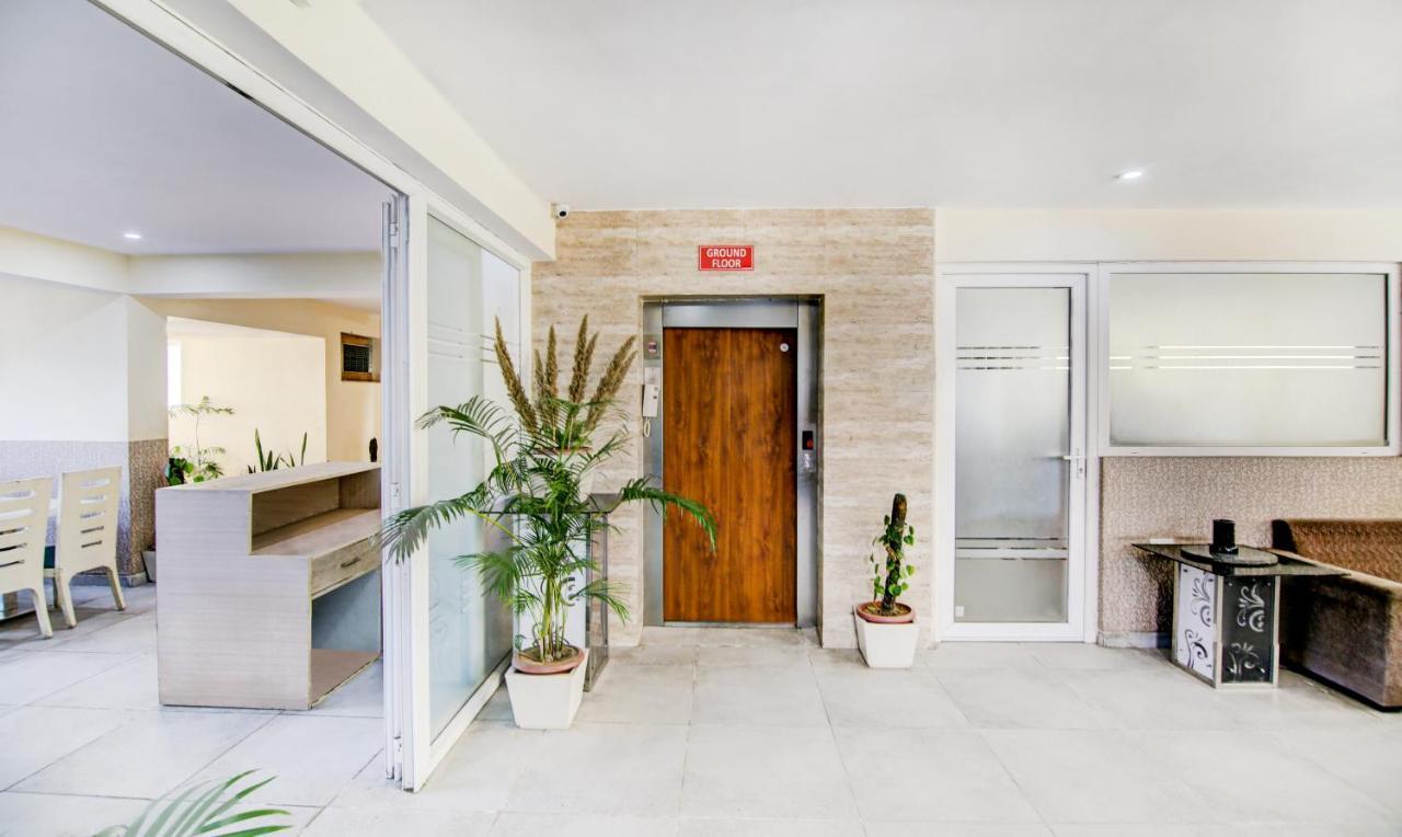 Treebo Trend Blooms Premium 3* Gurgaon