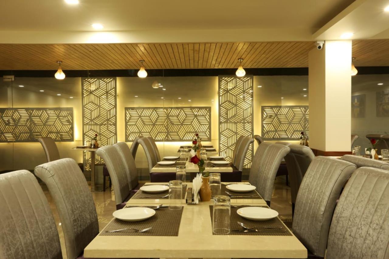 Omega - Central, Sec 45 Gurgaon
