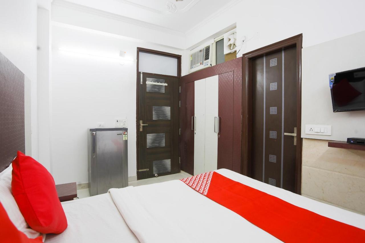 Hotel Oyo 71822 Oye 3*