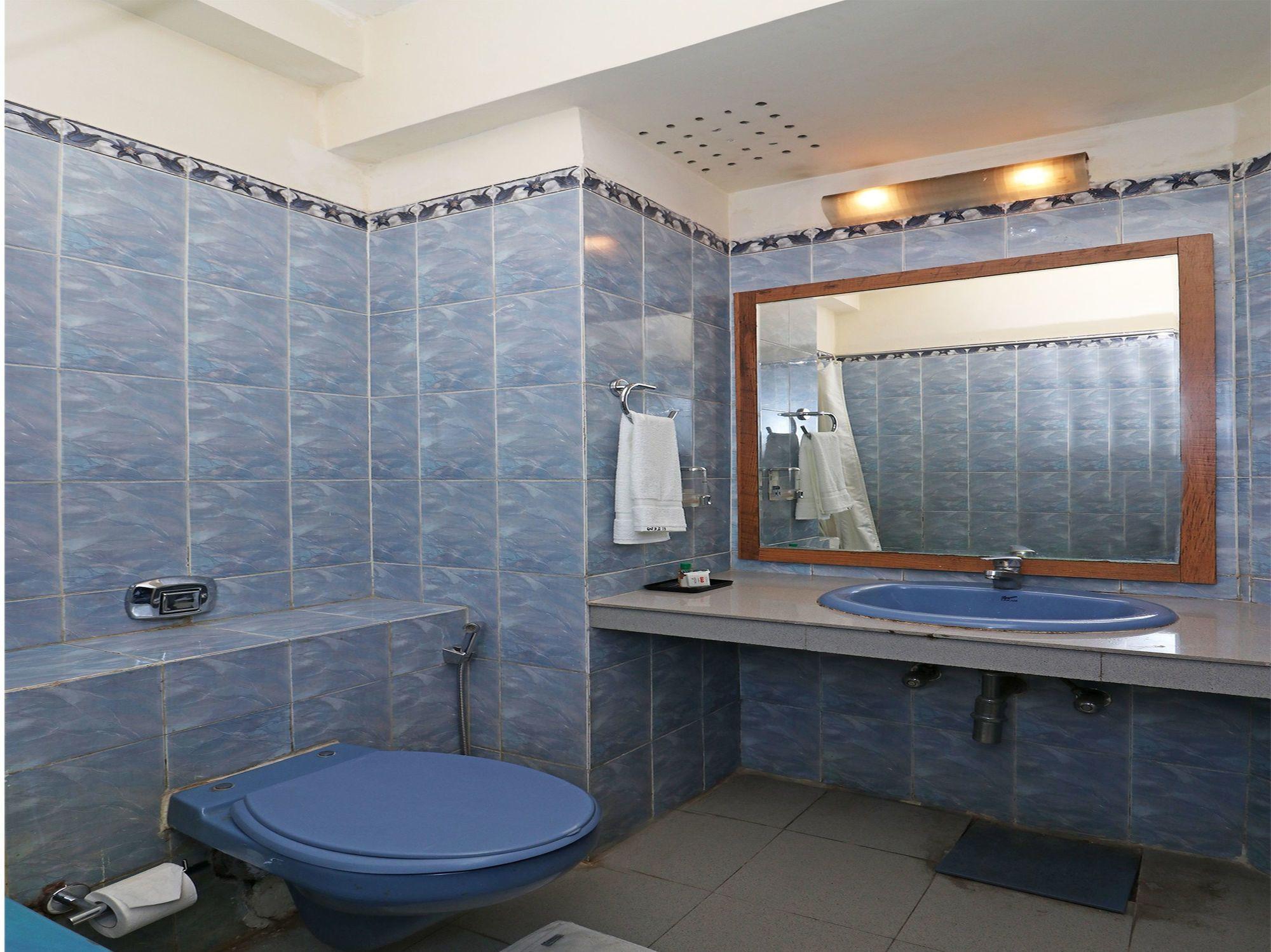 Fabhotel Altus 3*
