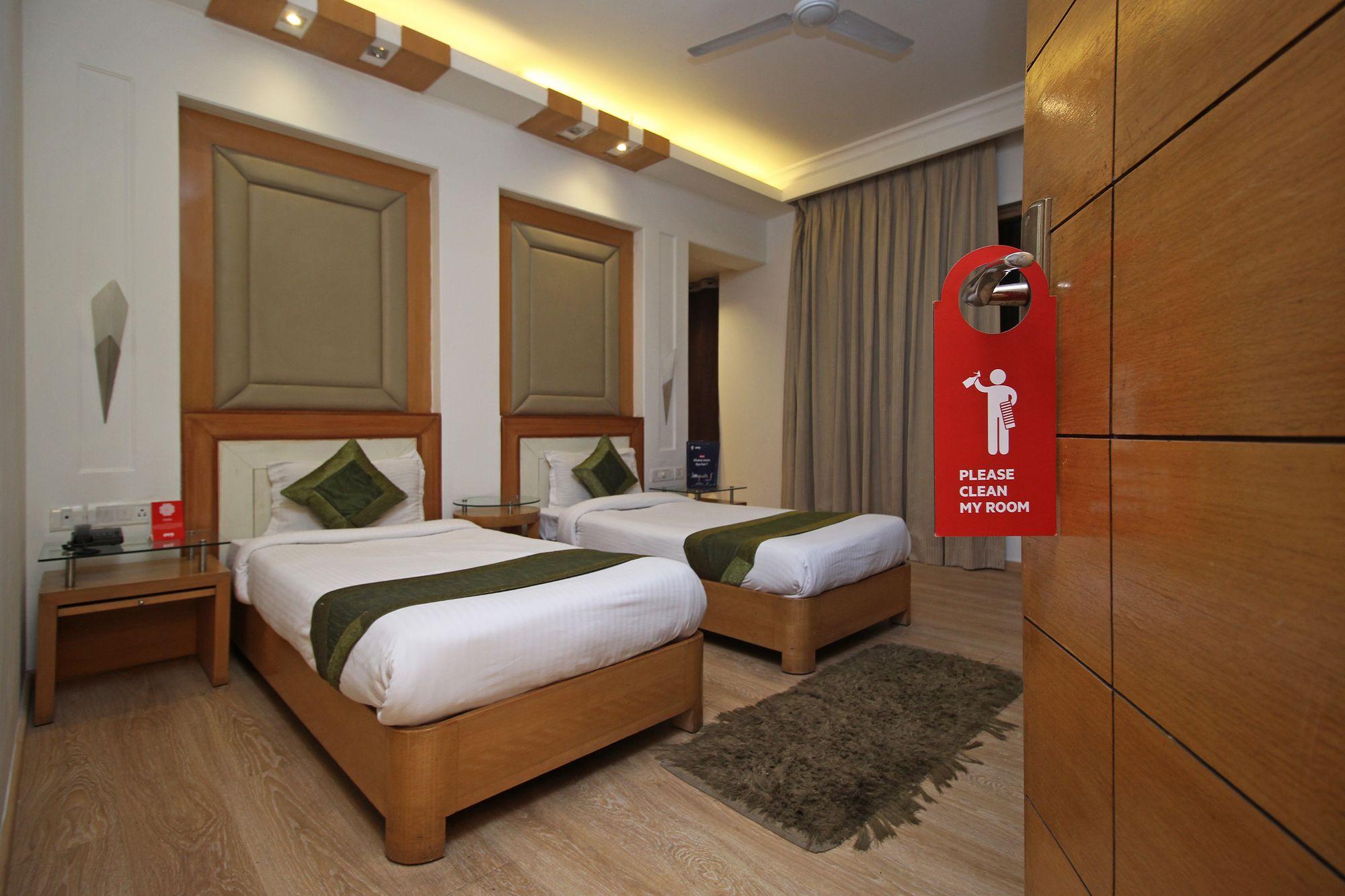 Oyo 9176 Aambson View Hotel 3*