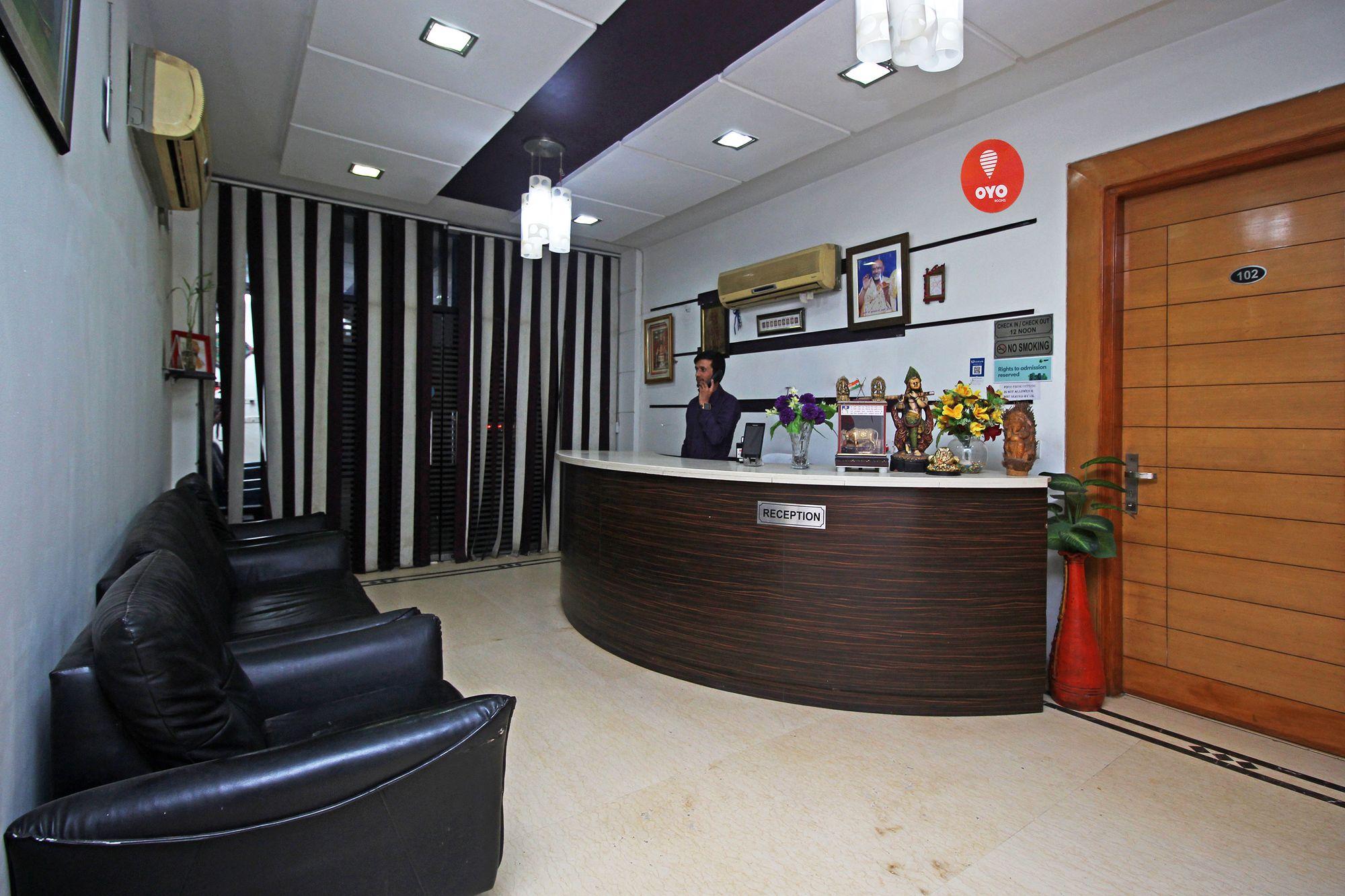 Oyo 9176 Aambson View Hotel Gurgaon