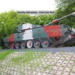 Oyo 8110 Nstay 31