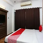 Oyo Flagship 75559 City View