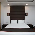 Ls21 Gurgaon By Gobravo Hotels