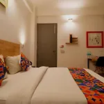 Fabhotel The Glory