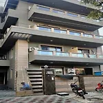 Bluo 2Bhk Golf Course Road, Balcony, Lift, Parking