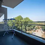 The Palms Inn I Near Medanta Medicity I Sec-38