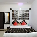 Oyo 532 Hotel Alpine Park