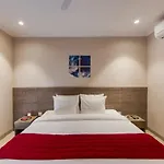 Rosastays Gurugram Golf Course