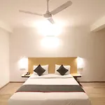 Flora Residency