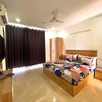 Pool, Terrace And 2 Rooms For Parties W Bonfire