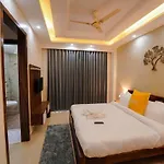 Lime Tree Two Bhk Service Apartment Golf Course Road Gurgaon