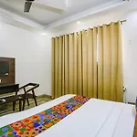 Fabhotel Pacific Homes