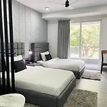 Bedchambers Serviced Apartments - Cyber City