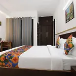 Fabhotel Water Vibe