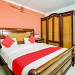 Oyo Hotel R K Residency