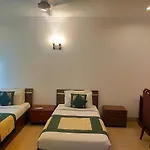 Hotel Amisa Golf Course Road Mg Road