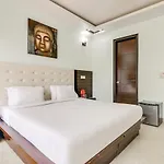 Col O Corporate Elite Stay