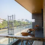 Dev Royale Hotel